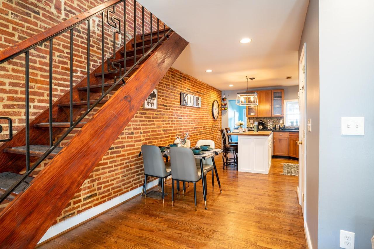 Holiday home Cozy Townhouse Downtown W/ Game & Rooftop *